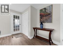 87 MUD Street E - 18