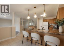 43 DECARO Crescent - 3