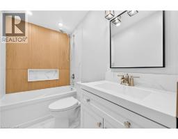 96 FIELDING Crescent - 25