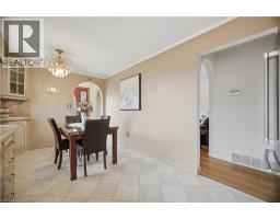 31 SUMMERCREST Drive - 10