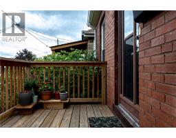 94 EDGEMONT Street N - 3