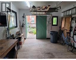 94 EDGEMONT Street N - 47