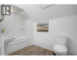 80 BLUCHER Street - 24