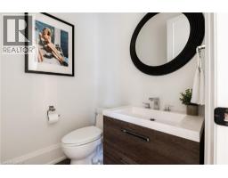 2458 MEADOWOOD Crescent - 23