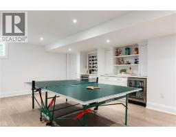 2458 MEADOWOOD Crescent - 38