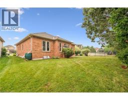 685 LANGLAW Drive - 39