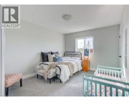 195 CHARLES Street E - 22