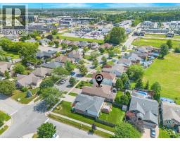 93 WELLANDVALE Drive - 40