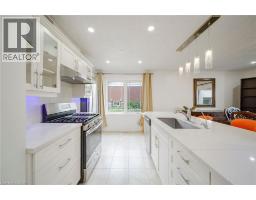 7332 TWENTY Road E - 12