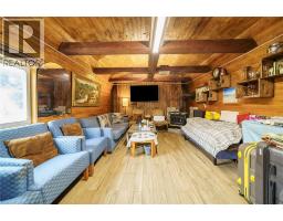 7332 TWENTY Road E - 29
