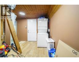 7332 TWENTY Road E - 34