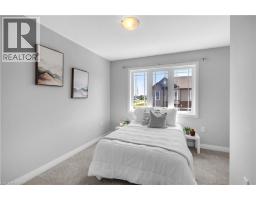 49 LAGUNA VILLAGE Crescent - 26