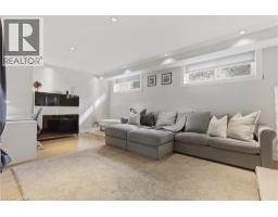 197 BURBANK Street - 21