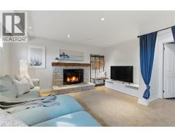 197 BURBANK Street - 22