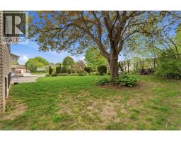 197 BURBANK Street - 30