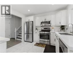 197 BURBANK Street - 7