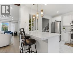 197 BURBANK Street - 9