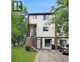 421 BAIRSTOW Crescent - 2