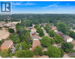 421 BAIRSTOW Crescent - 33
