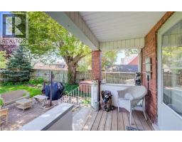 523 LOWTHER Street S - 27