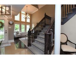 16 WOODCOTE Crescent - 27