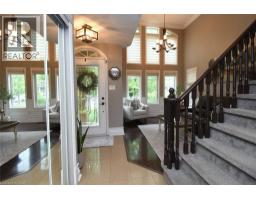 16 WOODCOTE Crescent - 6
