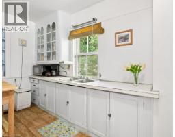 48 MISTY RIVER Drive - 19