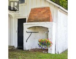 48 MISTY RIVER Drive - 9