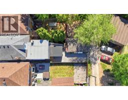 968 MAIN Street E - 40