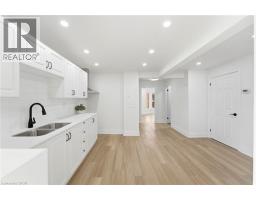 968 MAIN Street E - 9