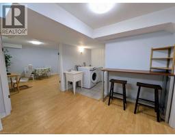 553 BLUE BEECH Boulevard - 23