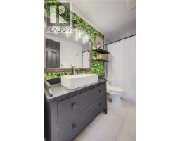 699 ZERMATT Drive UnitNo. A - 31