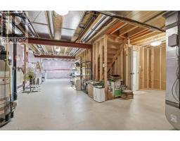 104 ANASTASIA Boulevard - 35