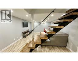 1 EDENRIDGE Drive - 33