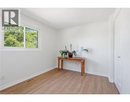 14 BERRISFIELD Crescent - 22