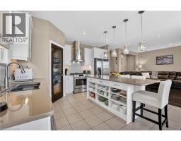58 FORESTVIEW Court - 11