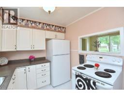 340 KING Street W - 27