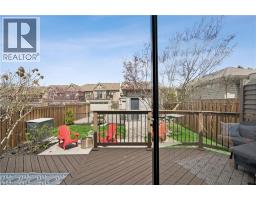 168 HAMPSON Crescent - 38