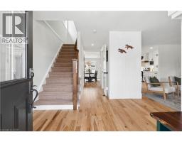 168 HAMPSON Crescent - 5