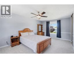 371 BRANTWOOD PARK Road - 12