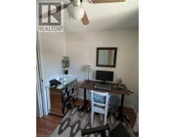 202 RICHARDSON Drive UnitNo. 29 - 21