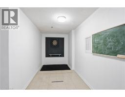 7 GALE Crescent UnitNo. B3 - 32