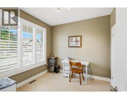 25 RIESLING Drive - 10