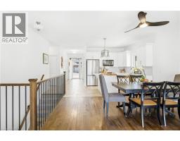 25 RIESLING Drive - 19