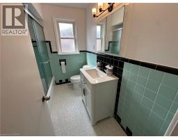 20 LLOYD MANOR Road - 18