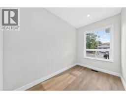 51 QUEEN Street S - 28