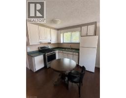 630 MAIN Street W - 4