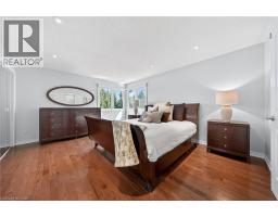 5 MAYS Crescent - 18