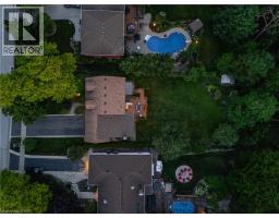 5 MAYS Crescent - 46