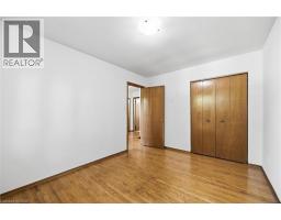 34 CHRISTOPHER Drive - 21